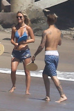 *PREMIUM EXCLUSIVE* Justin Bieber hangs out with Lauren Scruggs and Jason Kennedy **MUST CALL FOR PRICING** *NO WEB*