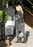 EXC - KATE MOSS AT COTE DE BRASSERIE RESTAURANT IN HIGHGATE