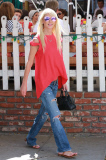 Tara Reid enjoys an after lunch cigarette