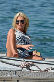 Victoria Silvstedt  et Maurice Dabbah en vacances à POrto Cervo. NC. NW**