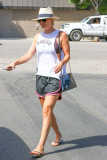 Kaley Cuoco takes care of her errands with a large bruise on her leg