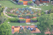 PREMIUM EXCLUSIVE Views of Jennifer Aniston and Justin Theroux's home morning after backyard wedding 