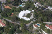 PREMIUM EXCLUSIVE Views of Jennifer Aniston and Justin Theroux's home morning after backyard wedding 