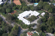 PREMIUM EXCLUSIVE Views of Jennifer Aniston and Justin Theroux's home morning after backyard wedding 
