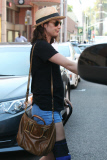 Cobie Smulders steps out despite knee injury