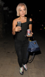 FAMEFLYNET - Lily Allen Leaves A Photo Shoot In London