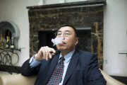 Hon Lik, Chinese pharmacist who invented e-cigarettes
