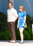 Emma Stone and Ryan Gosling enjoy a date at the movies for 'La La Land'
