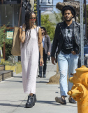*EXCLUSIVE* Zoe Kravitz getting close to singer Twin Shadows in Venice