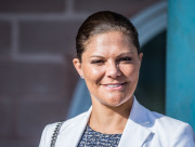Victoria_und_Daniel besuchen das Swetox Forschungsinstitut in Södertälje