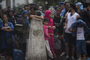 Macedonia Blocks its Border with Greece 