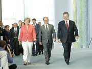 Minsker Abkommen: Merkel, Hollande und Poroschenko treffen sich in Berlin