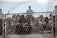 Sizilien: 548 Bootsflüchtlinge kommen im Hafen von Palermo an