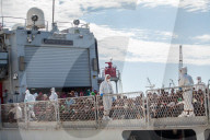 Sizilien: 548 Bootsflüchtlinge kommen im Hafen von Palermo an
