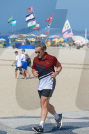 Rio de Janeiro: Nicolas Sarkozy joggt mit Bodyguard an der Copacabana