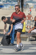 Rio de Janeiro: Nicolas Sarkozy joggt mit Bodyguard an der Copacabana