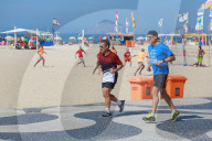 Rio de Janeiro: Nicolas Sarkozy joggt mit Bodyguard an der Copacabana