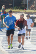 Rio de Janeiro: Nicolas Sarkozy joggt mit Bodyguard an der Copacabana