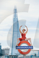 'Extreme Ballerina' tanzt durch London