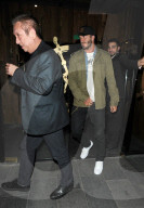 David Beckham verlässt das Restaurant in Manchester