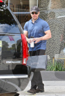 Matt Damon gut gelaunt in Beverly Hills unterwegs