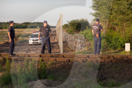 NEWS: Zaun gegen Flüchtlinge an der serbisch-ungarischen Grenze