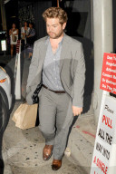 PEOPLE: Jack Osbourne verlässt mit "Doggie Bag" ein Restaurant