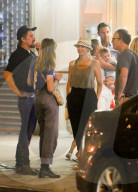 PEOPLE: Ethan Hawke geht mit seiner Tochter Maya aus