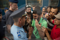 NEWS: Polizei räumt Bahnhof Budapest Keleti