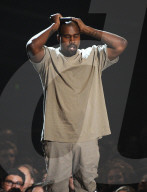 Kanye West receives Michael Jackson Video Vanguard Award from Taylor Swift