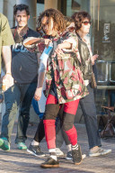 PEOPLE: Jaden Smith durstig unterwegs in Calabasas