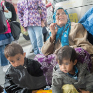 NEWS: Flüchtlinge im Hauptbahnhof on Salzburg