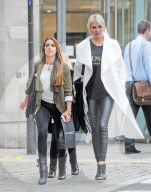 EXC - CHLOE SIMMS OUT IN LONDON ON THE KINGS ROAD.