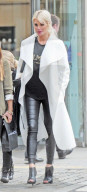 EXC - CHLOE SIMMS OUT IN LONDON ON THE KINGS ROAD.