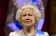 PEOPLE: Die Queen wir bei Madame Tussauds 'rausgeputzt'