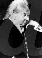 PEOPLE: Queen Elizabeth II. 'überholt' ihre Ur-Urgroßmutter Victoria