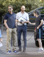 PEOPLE: Gerard Butler unterwegs mit seiner Freundin in Madrid