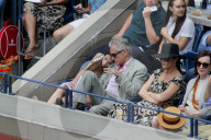 PEOPLE: US Open: Michael Douglas, Catherine Zeta Jone und ihre Tochter im Publikum