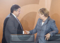 NEWS: Flüchtlingskrise: Angela Merkel lädt zur Sondersitzung in Berlin