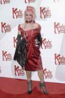 PEOPLE: Cyndi Lauper bei der Premiere zu "Kinky Boots" in London