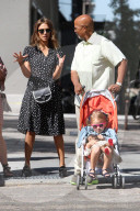 PEOPLE: Jessica Alba mit den Kids in New York unterwegs