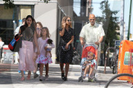 PEOPLE: Jessica Alba mit den Kids in New York unterwegs
