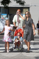PEOPLE: Jessica Alba mit den Kids in New York unterwegs