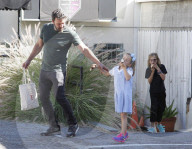 PEOPLE: Jennifer Garner und Ben Affleck holen die Girls vom Karate ab
