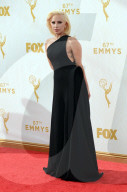 People: Emmy Awards: Stars auf dem roten Teppich