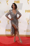 People: Emmy Awards: Stars auf dem roten Teppich