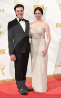 People: Emmy Awards: Stars auf dem roten Teppich