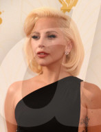 People: Emmy Awards: Stars auf dem roten Teppich