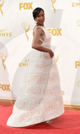 People: Emmy Awards: Stars auf dem roten Teppich