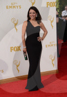 People: Emmy Awards: Stars auf dem roten Teppich